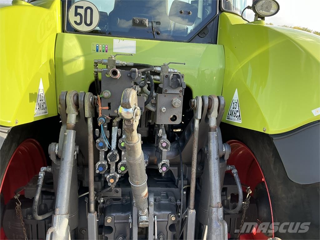 CLAAS Axion 850 Tractor (ST27724) الجرارات
