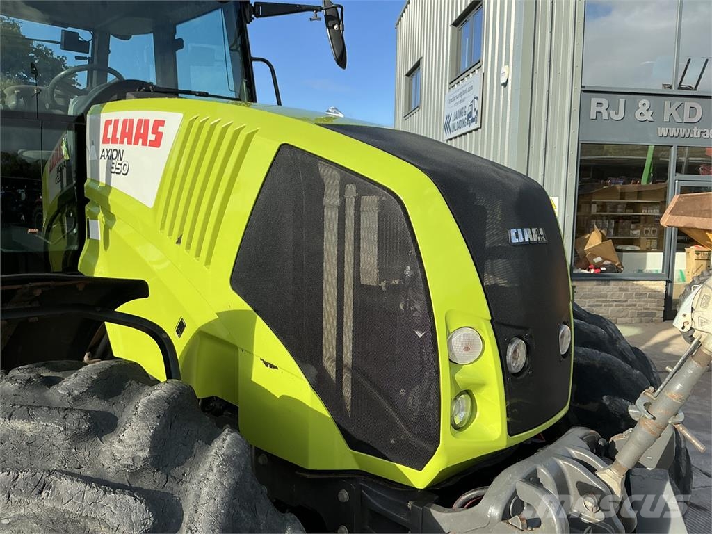 CLAAS Axion 850 Tractor (ST27724) الجرارات