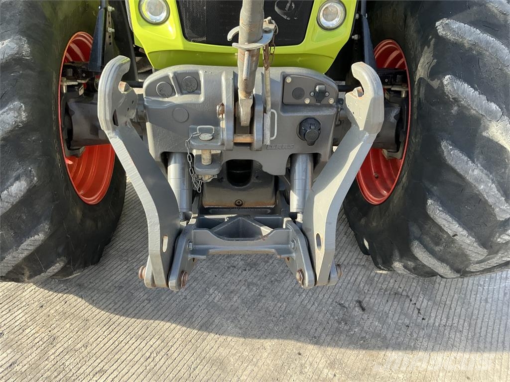 CLAAS Axion 850 Tractor (ST27724) الجرارات