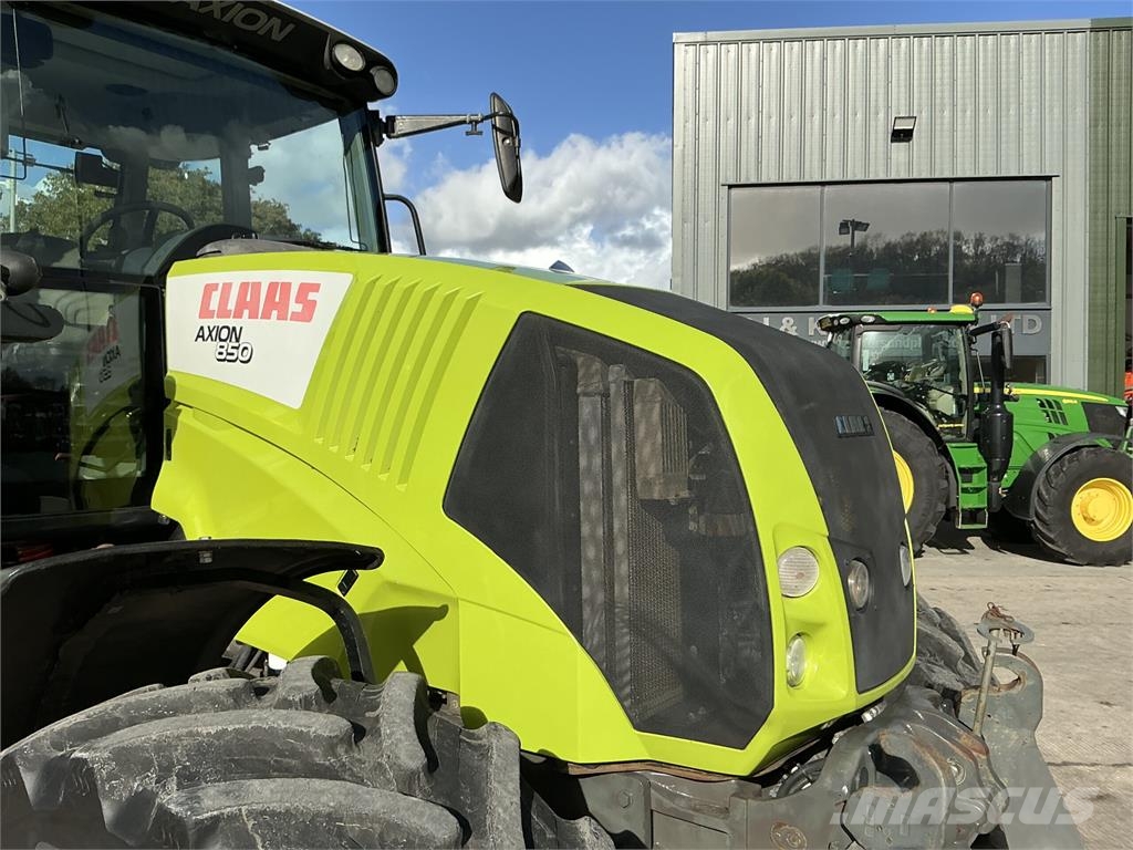 CLAAS Axion 850 Tractor (ST27836) الجرارات