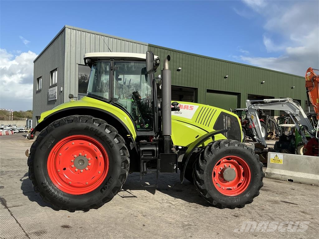 CLAAS Axion 850 Tractor (ST27836) الجرارات