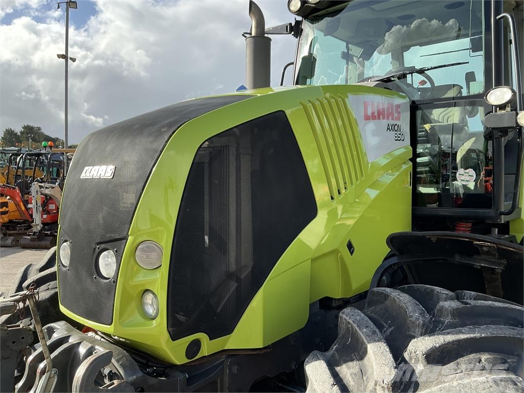 CLAAS Axion 850 Tractor (ST27836) الجرارات