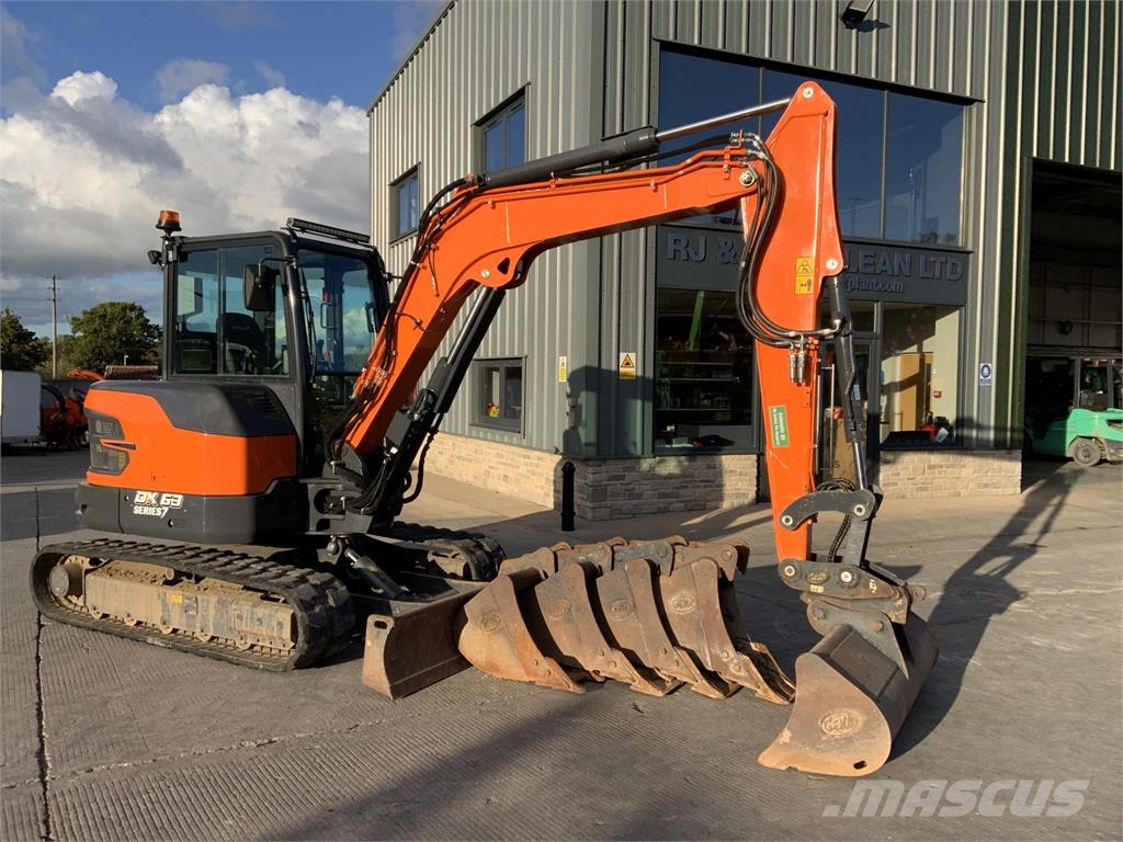 Doosan DK63-7 Series 7 Digger (ST27920) Pelle sur chenilles