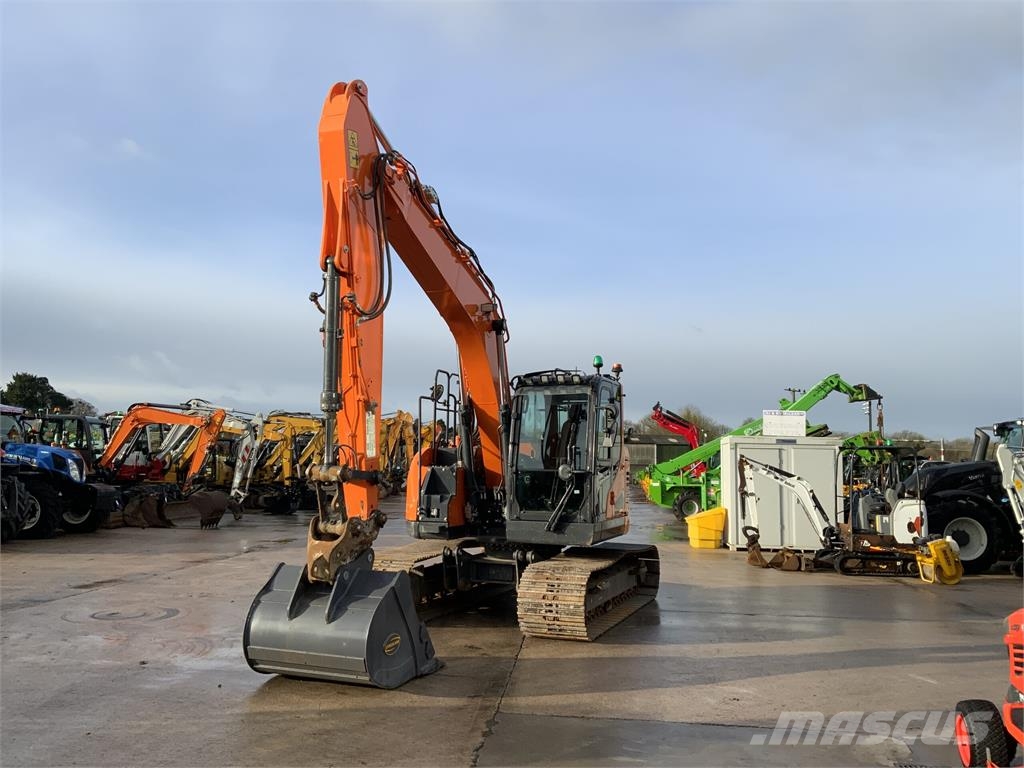 Doosan DX140 LCR-7 Digger (ST25352), United Kingdom - Used farm