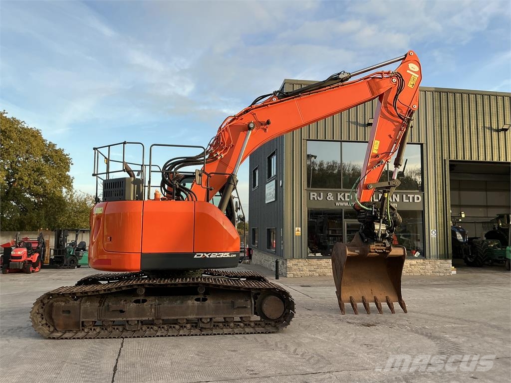 Doosan DX235 LCR-5 Steelwrist Tiltrotator Digger (ST27743 Crawler excavators
