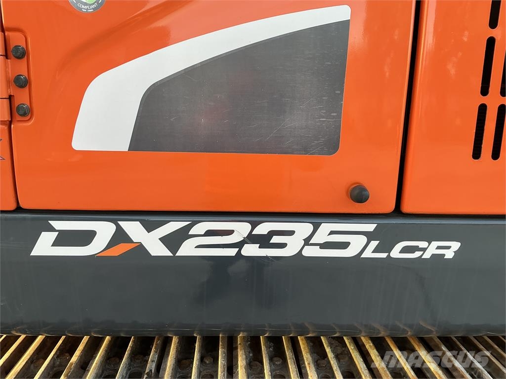 Doosan DX235 LCR-5 Steelwrist Tiltrotator Digger (ST27743 Crawler excavators