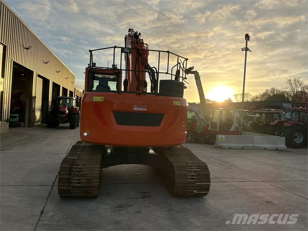 Doosan DX235 LCR-5 Steelwrist Tiltrotator Digger (ST27743 Crawler excavators