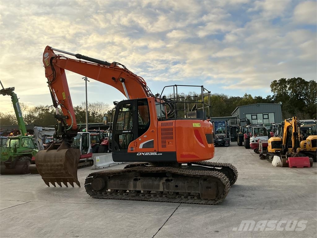 Doosan DX235 LCR-5 Steelwrist Tiltrotator Digger (ST27743 Crawler excavators