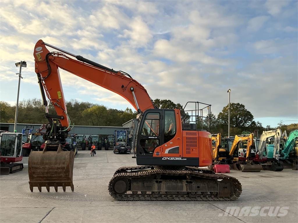 Doosan DX235 LCR-5 Steelwrist Tiltrotator Digger (ST27743 Crawler excavators