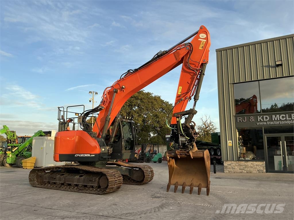 Doosan DX235 LCR-5 Steelwrist Tiltrotator Digger (ST27743 Crawler excavators