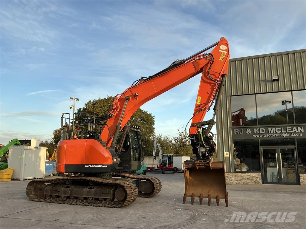 Doosan DX235 LCR-5 Steelwrist Tiltrotator Digger (ST27743 Crawler excavators