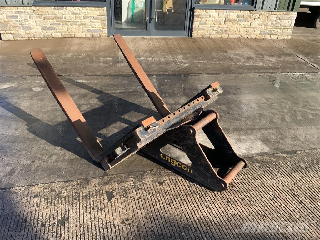 Engcon Pallet Forks Other components