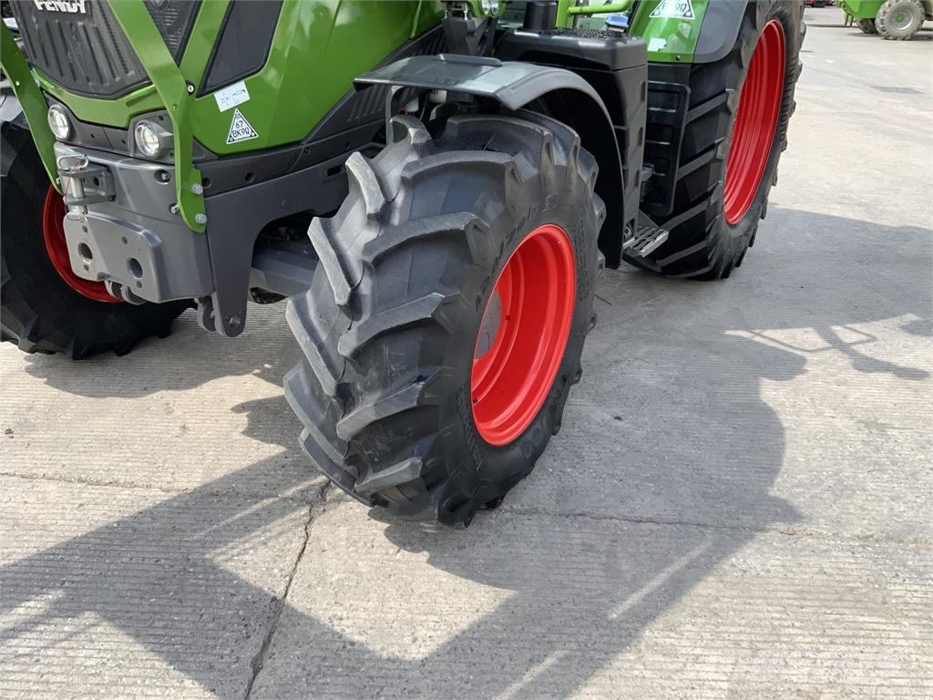 Fendt 312 power Tractor (ST26366) ماكينات زراعية - غير ذلك