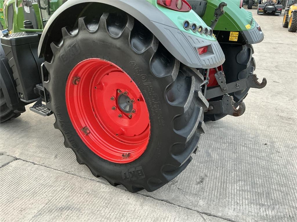 Fendt 313 Profi Tractor (ST27580) الجرارات