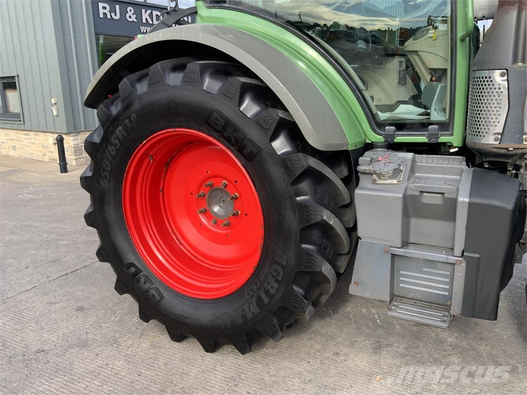Fendt 516 Profi Plus Tractor (ST27235) Traktory