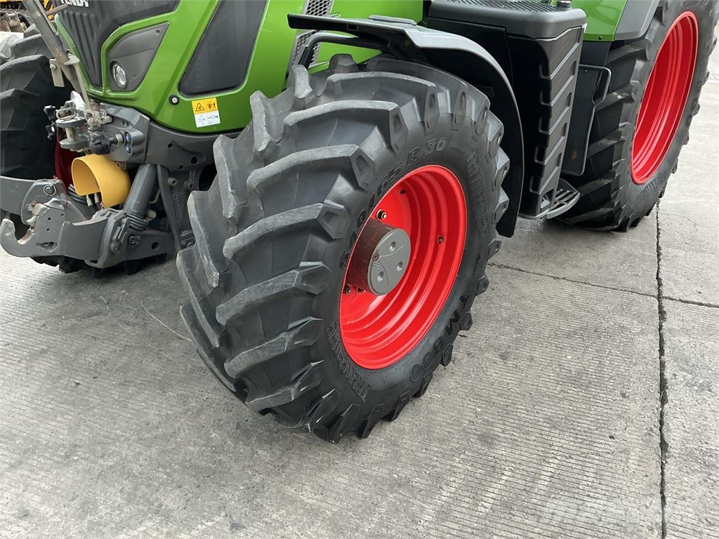 Fendt 720 Profi Plus Tractor (ST27592) الجرارات