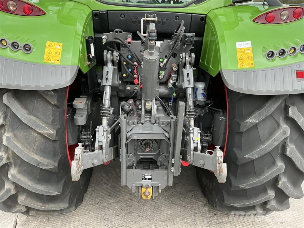 Fendt 720 Profi Plus Tractor (ST27592) الجرارات