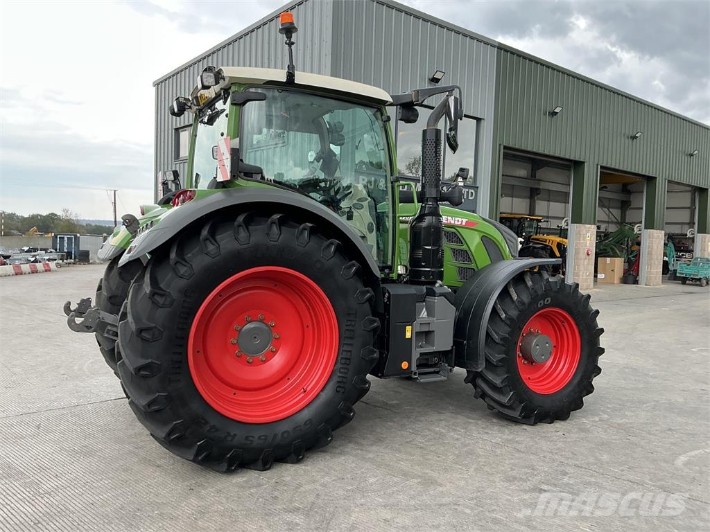 Fendt 720 Profi Plus Tractor (ST27592) الجرارات