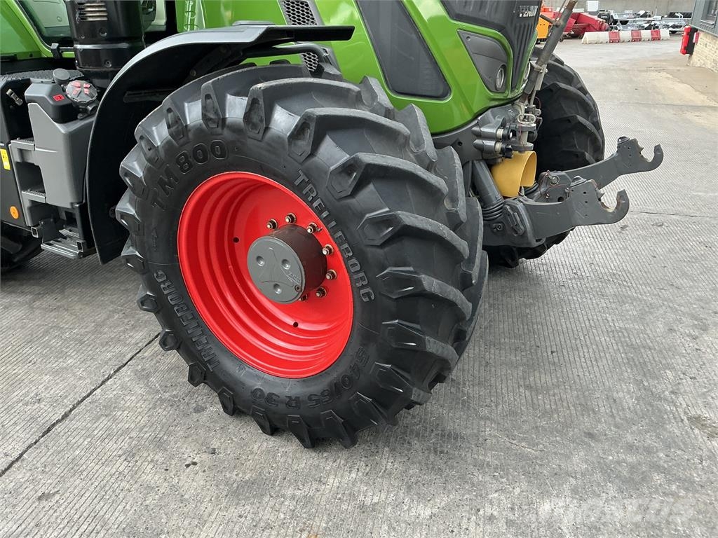 Fendt 720 Profi Plus Tractor (ST27592) الجرارات