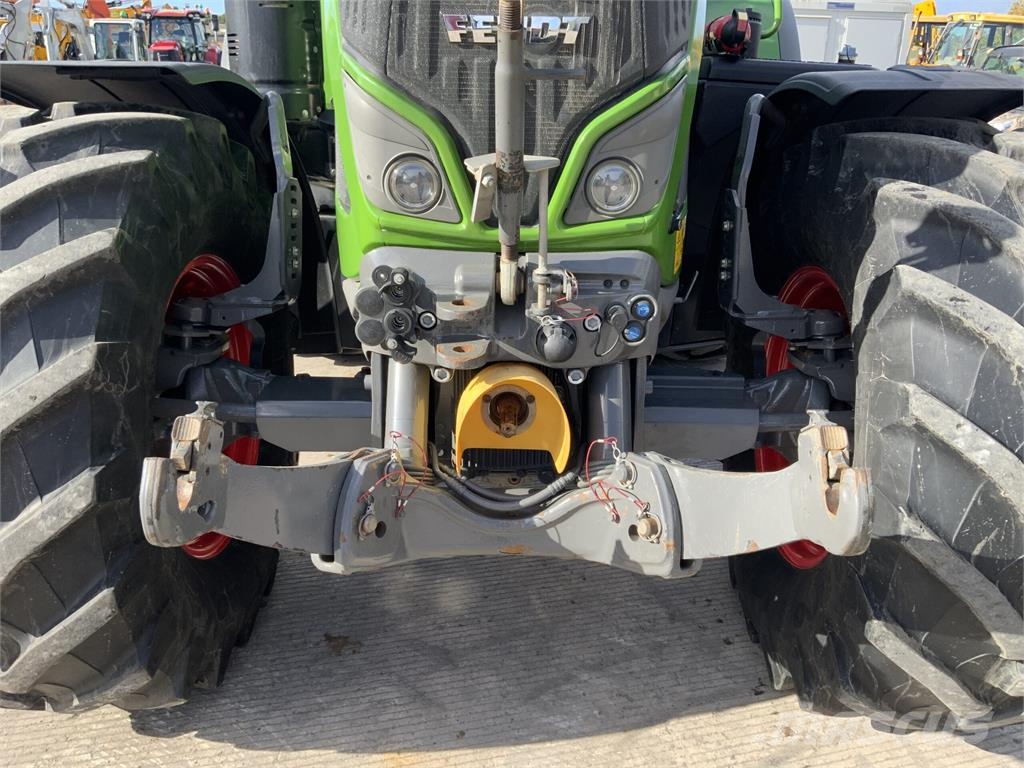 Fendt 722 Vario Power Plus Tractor (ST27849) Трактора