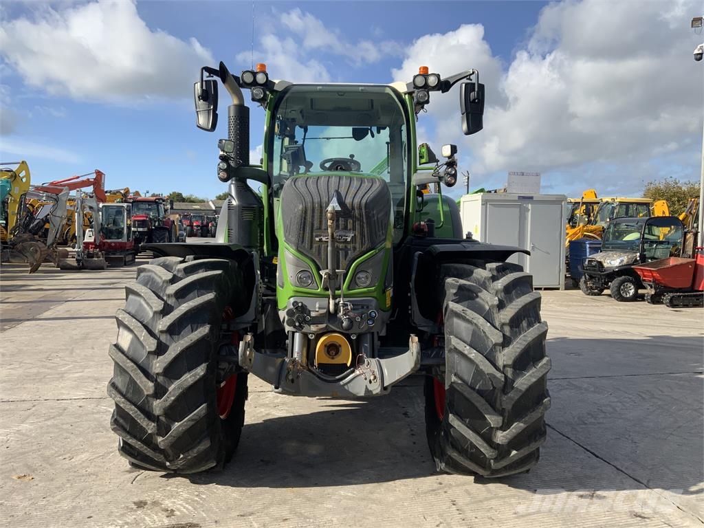 Fendt 722 Vario Power Plus Tractor (ST27849) Трактора