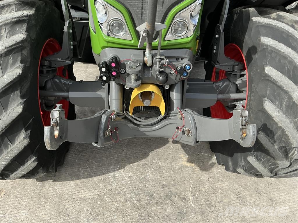 Fendt 724 Profi Plus Tractor (ST27737) Sonstige Landmaschinen