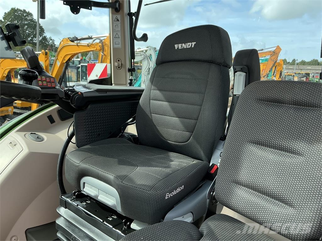 Fendt 724 Profi Plus Tractor (ST27737) Sonstige Landmaschinen