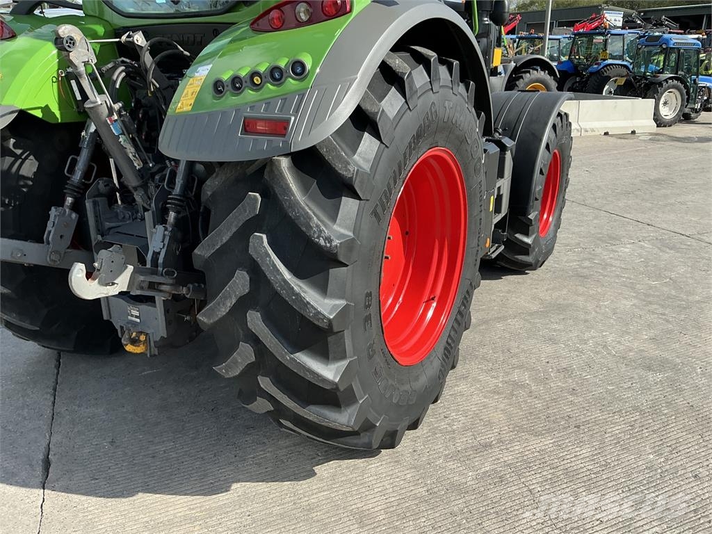 Fendt 724 Profi Plus Tractor (ST27728) Sonstige Landmaschinen