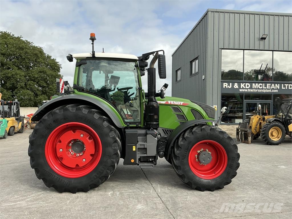 Fendt 724 Profi Plus Tractor (ST27737) Sonstige Landmaschinen