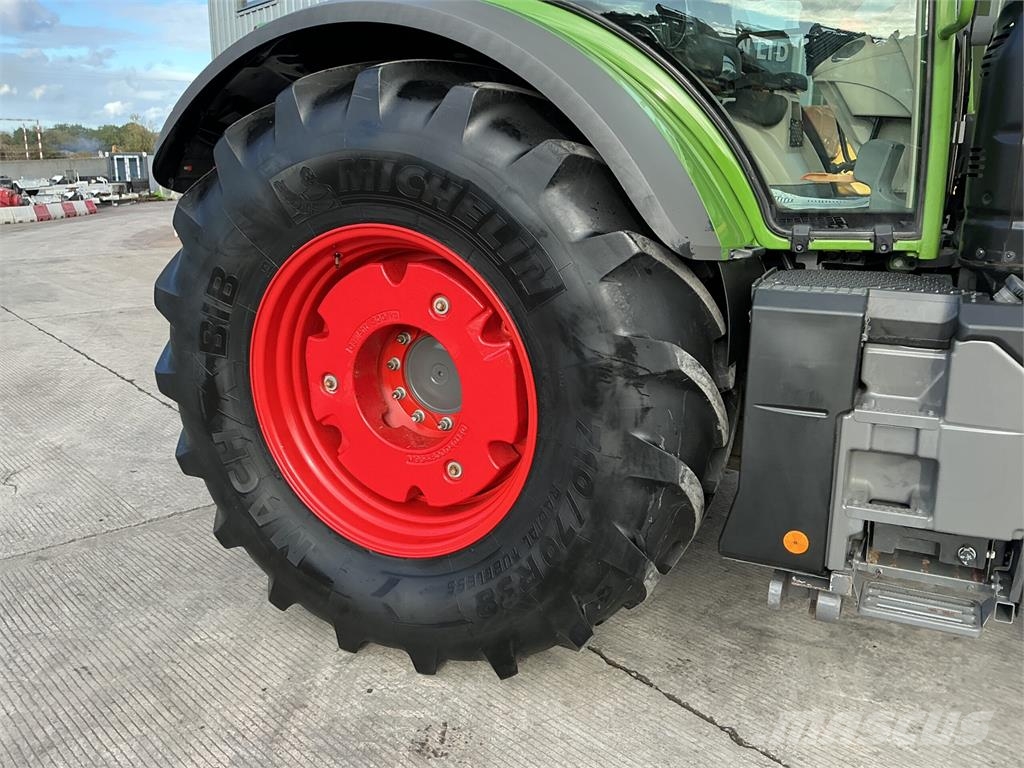 Fendt 724 Profi Plus Tractor (ST27860) Tractors