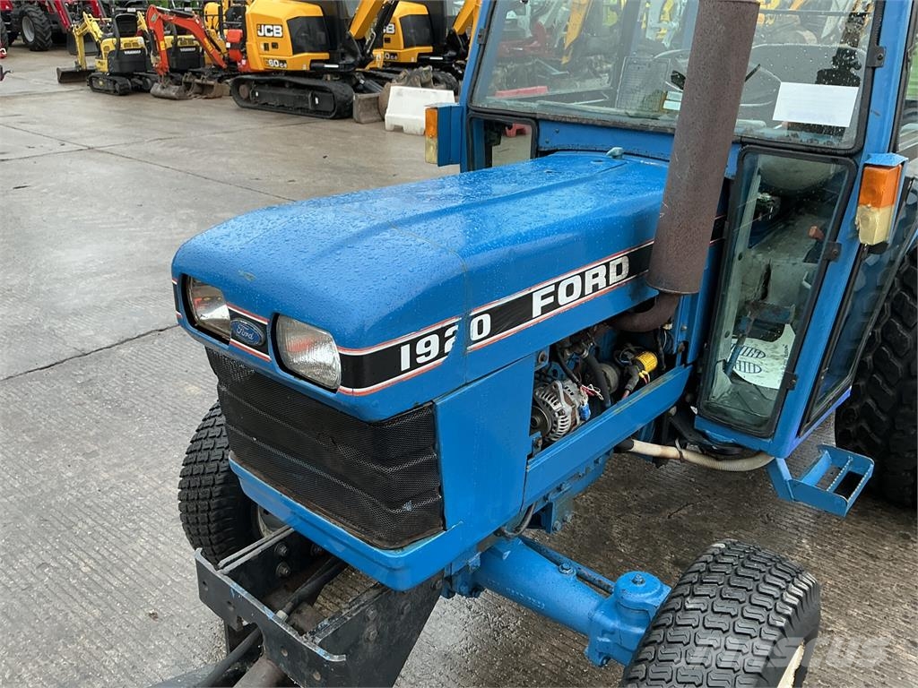 Ford 1920 Compact Tractor (ST27756) Construction - Others