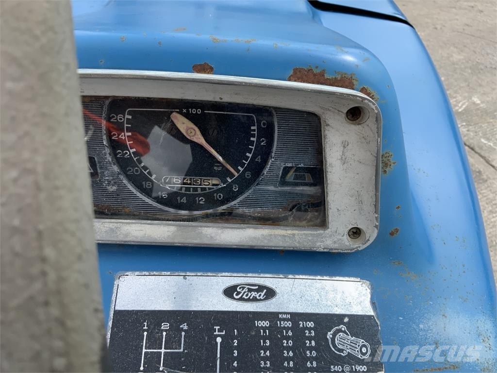 Ford 5000 Tractor (ST27441) Traktorid