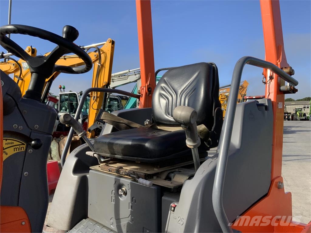 Hamm HD12 Roller (ST27775) ماكينات زراعية - غير ذلك