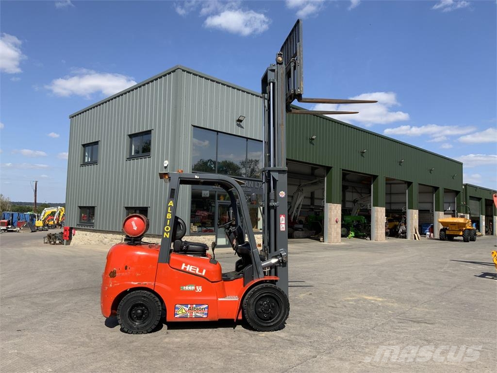 Heli FG35F Fork Lift (ST24218) Teleskoplader