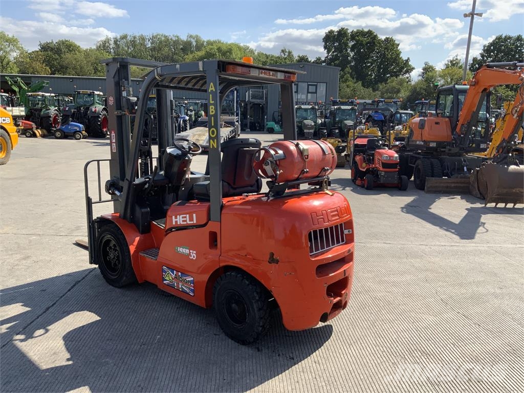 Heli FG35F Fork Lift (ST24218) Teleskoplader