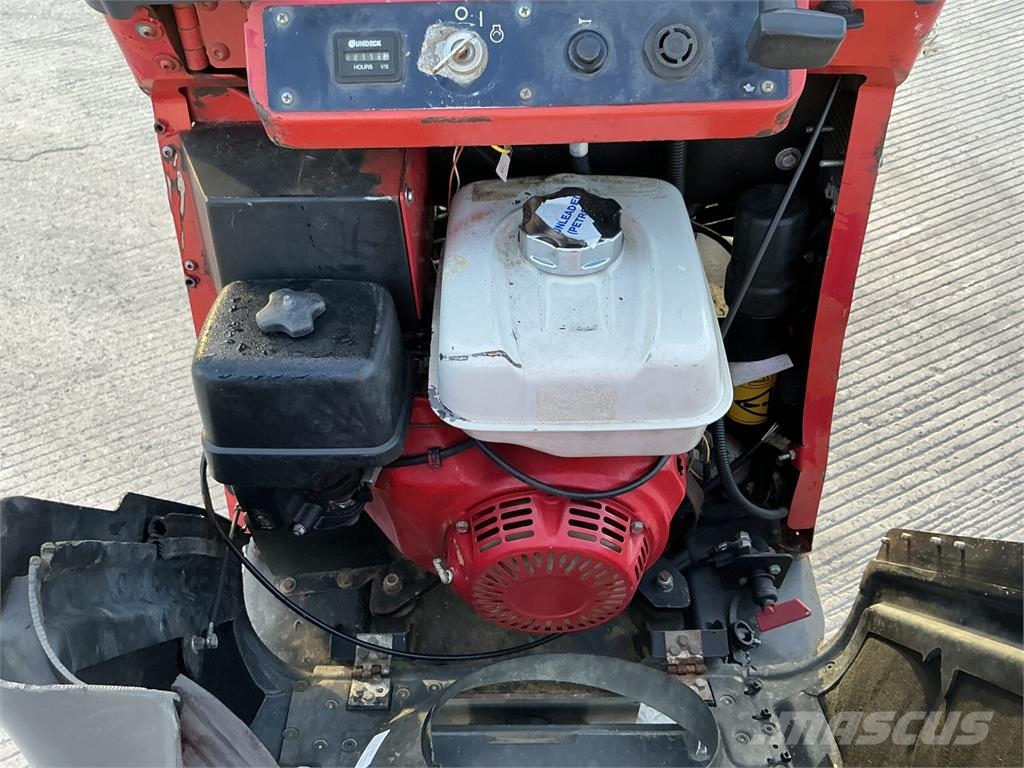 Hinowa HS701 Tracked Dumper (ST27936) Minidumper