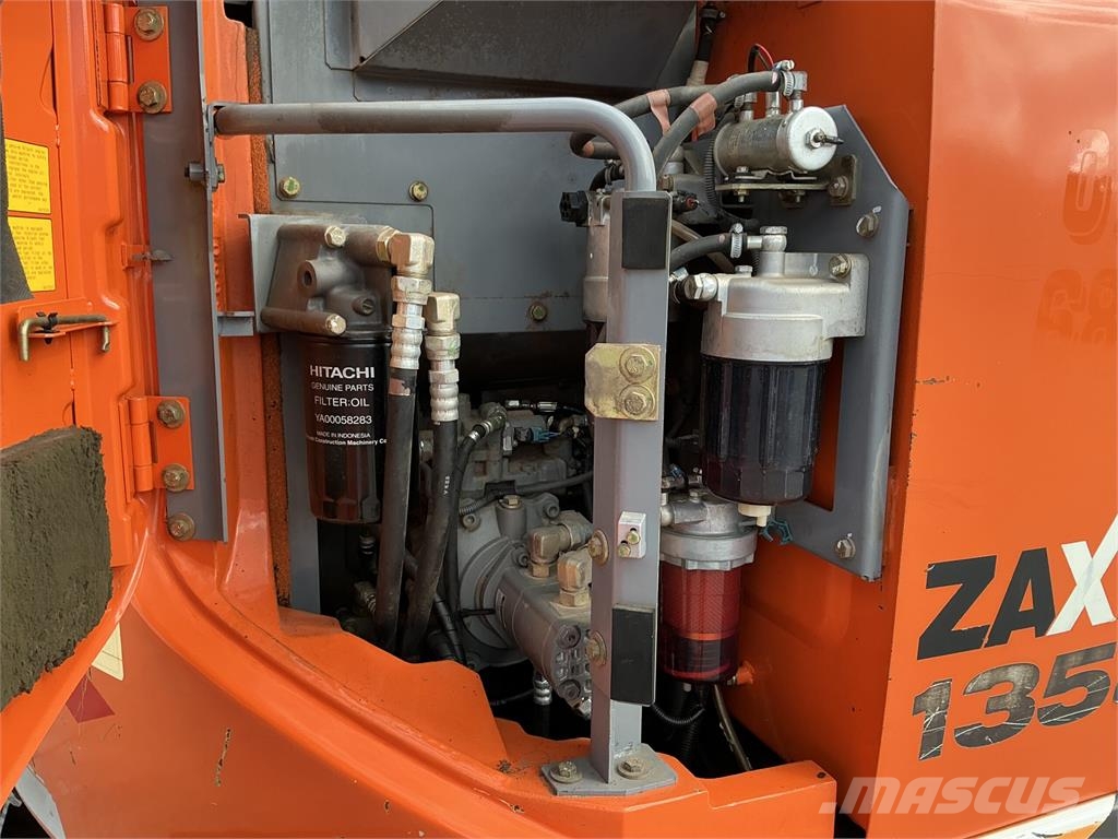 Hitachi Zaxis 135US-5 Digger (ST27536) Egyéb mezőgazdasági gépek