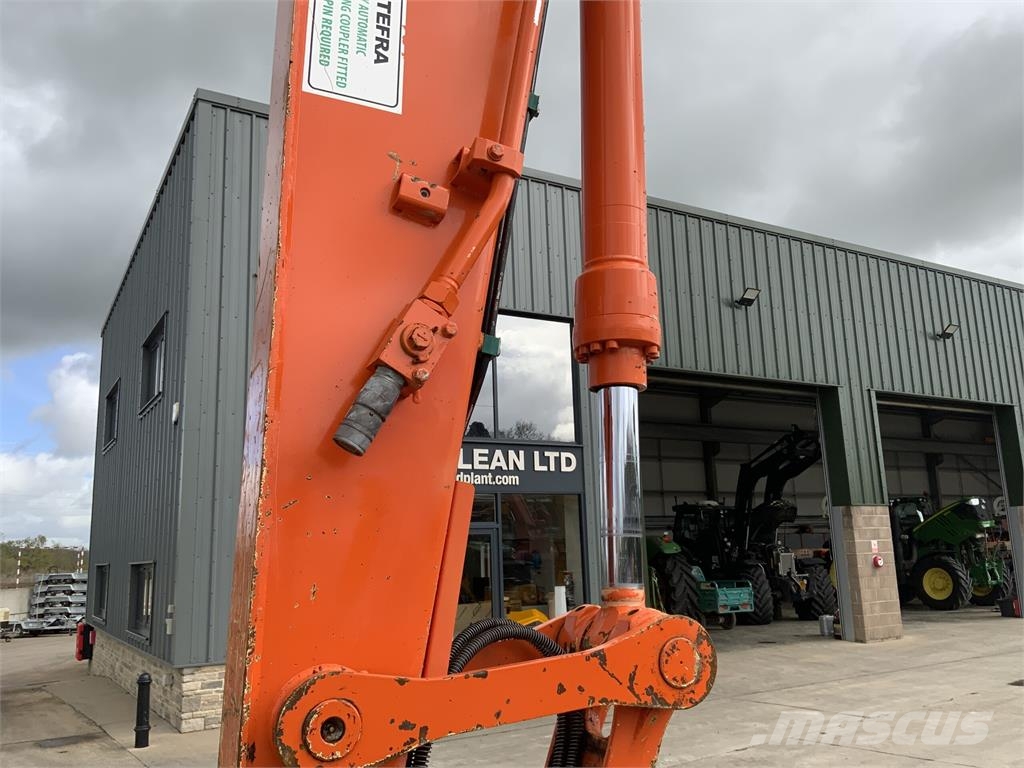 Hitachi ZX135 US-5B Digger (ST25917) Otra maquinaria agrícola