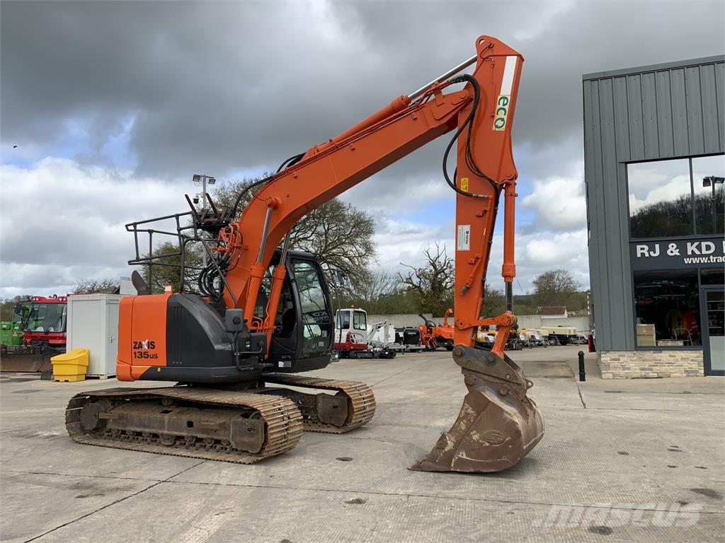 Hitachi ZX135 US-5B Digger (ST25917) Otra maquinaria agrícola