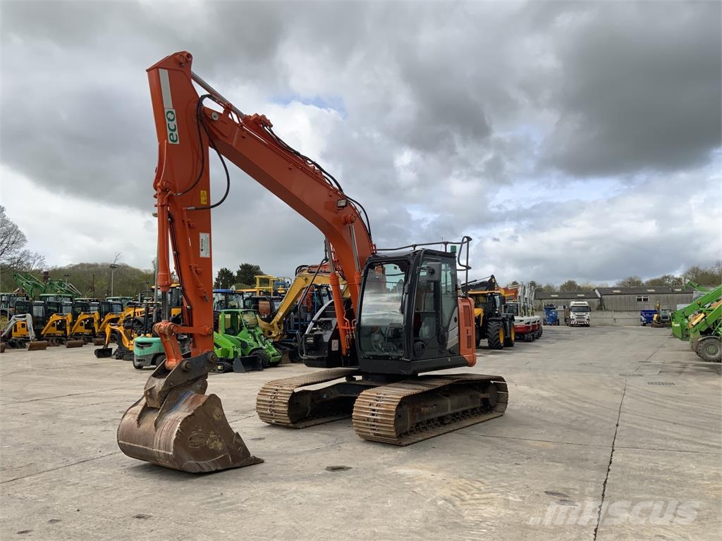 Hitachi ZX135 US-5B Digger (ST25917) Otra maquinaria agrícola