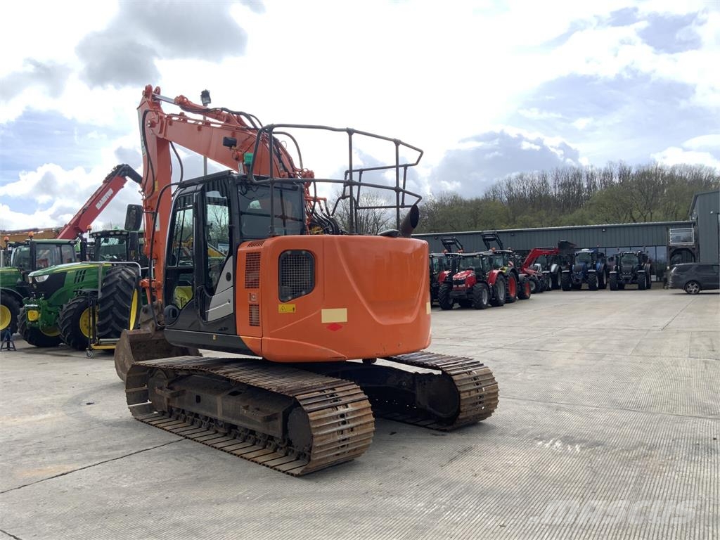 Hitachi ZX135 US-5B Digger (ST25917) Otra maquinaria agrícola
