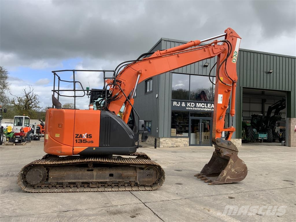 Hitachi ZX135 US-5B Digger (ST25917) Otra maquinaria agrícola