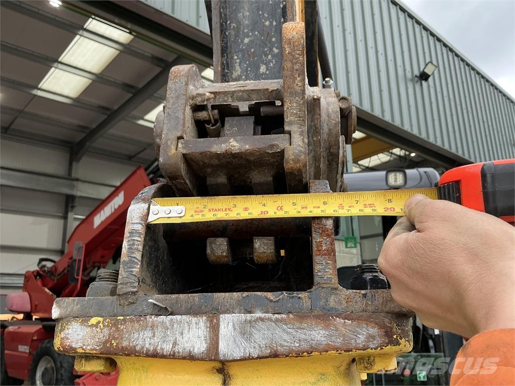  Hydraulic Breaker Drugi deli