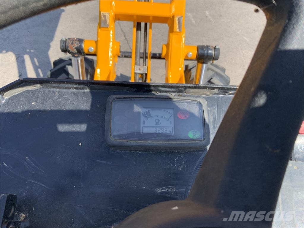 JCB 1 Tonne-2 Hi Tip Dumper (ST27104) ماكينات زراعية - غير ذلك