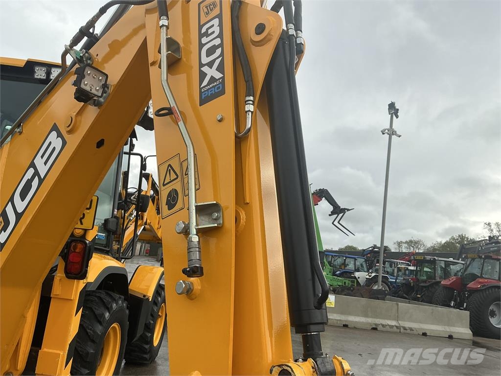 JCB 3CX Compact Pro Tractor (ST28002) Construction - Others