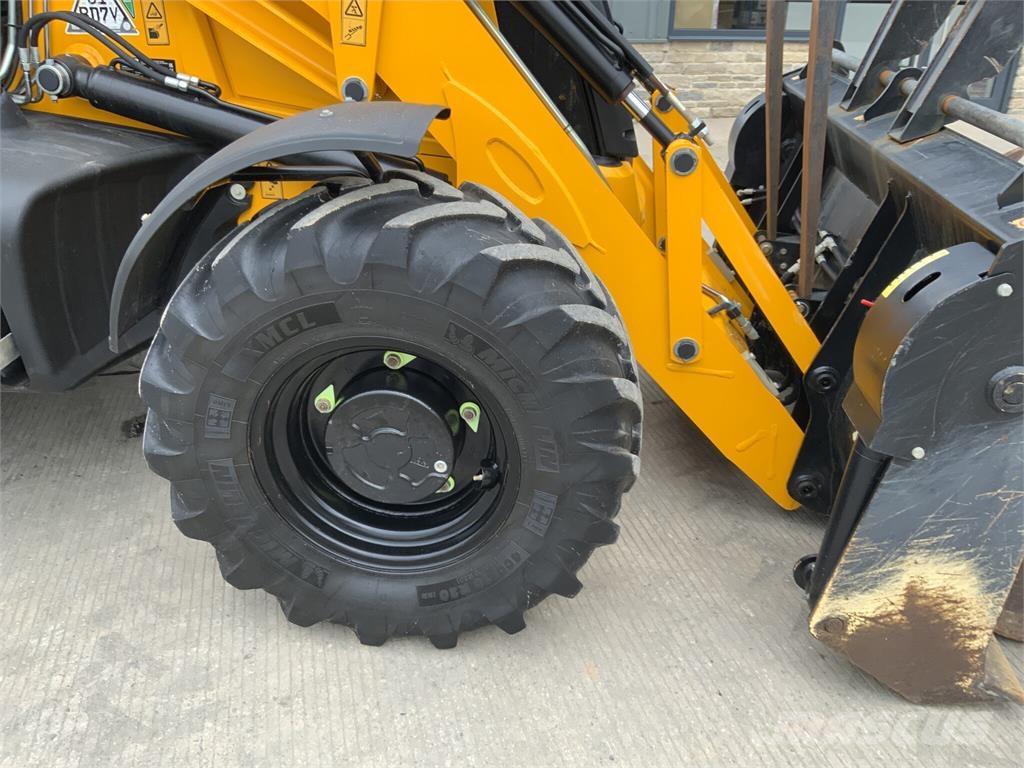 JCB 3CX Site Master Pro Wheeled Digger (ST25999) Agricultura - Otros