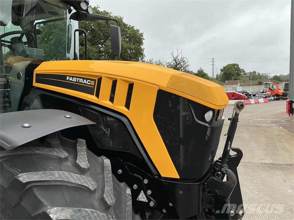 JCB 4220 Fastrac Tractor (ST27390) Maszyny rolnicze - Inne