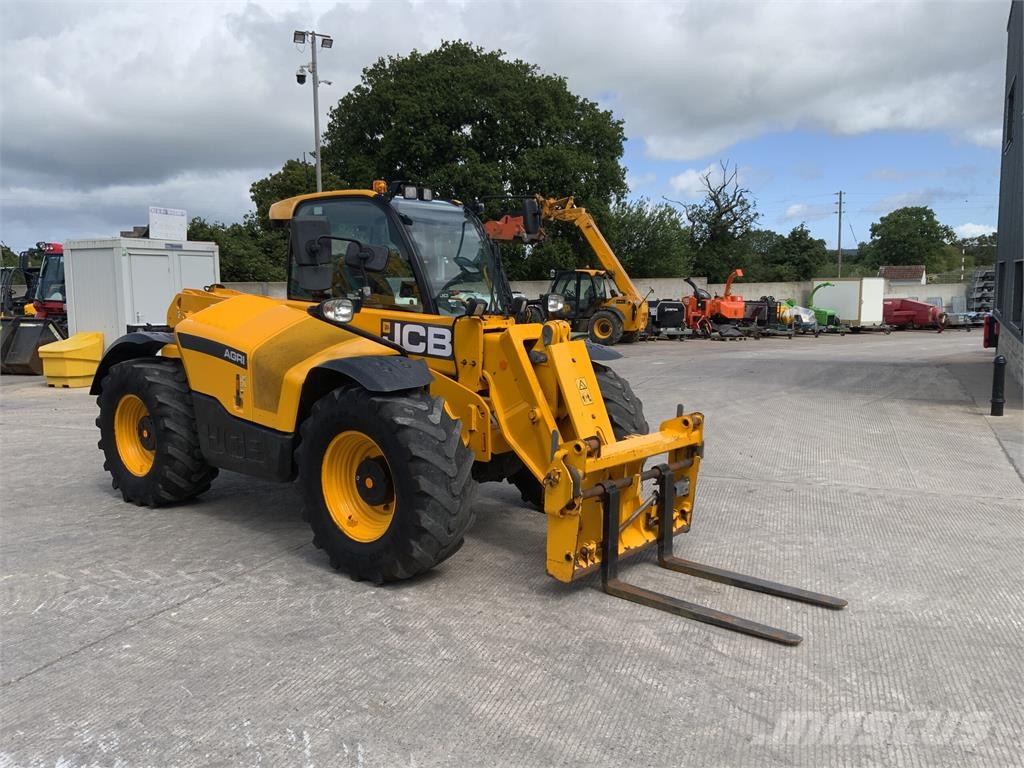 JCB 532-70 Agri Telehandler (ST25501) Teleskopiniai krautuvai