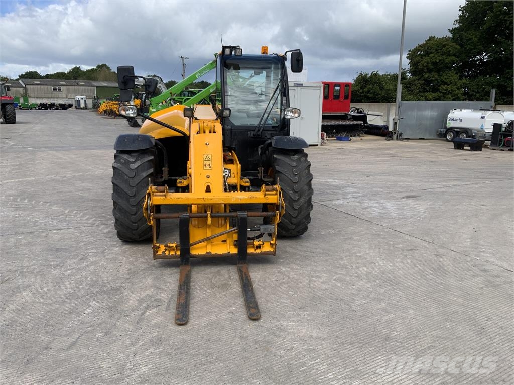 JCB 532-70 Agri Telehandler (ST25501) Teleskopiniai krautuvai