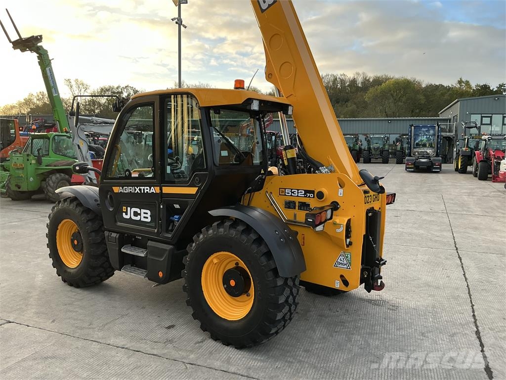 JCB 532-70 Agri Xtra Telehandler (ST27913) مناولات متداخلة